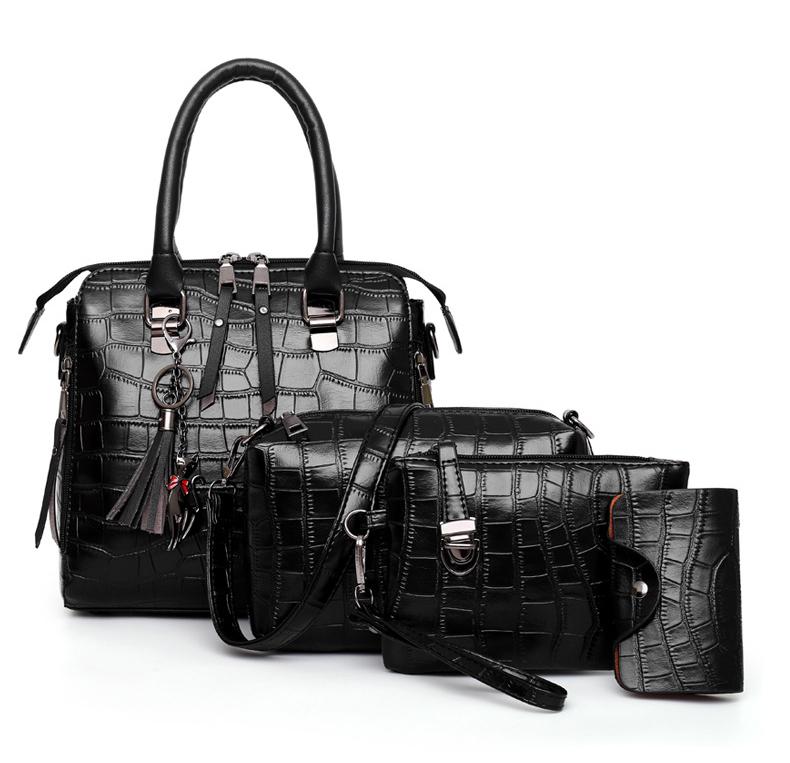 Valentina® | SET TASCHEN VAN HANDGEVEREID LEDER MET 4 DELEN
