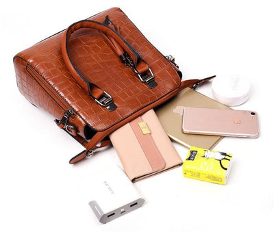 Valentina® | SET TASCHEN VAN HANDGEVEREID LEDER MET 4 DELEN