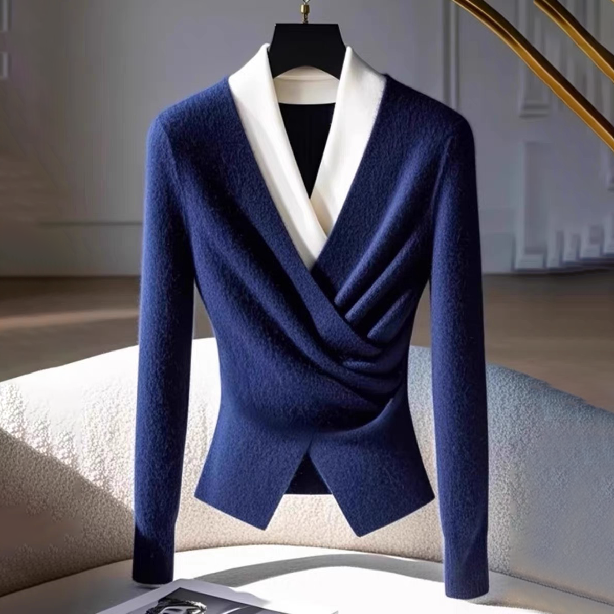Tabea® | Blauwe V-hals Trui met Lange Mouwen