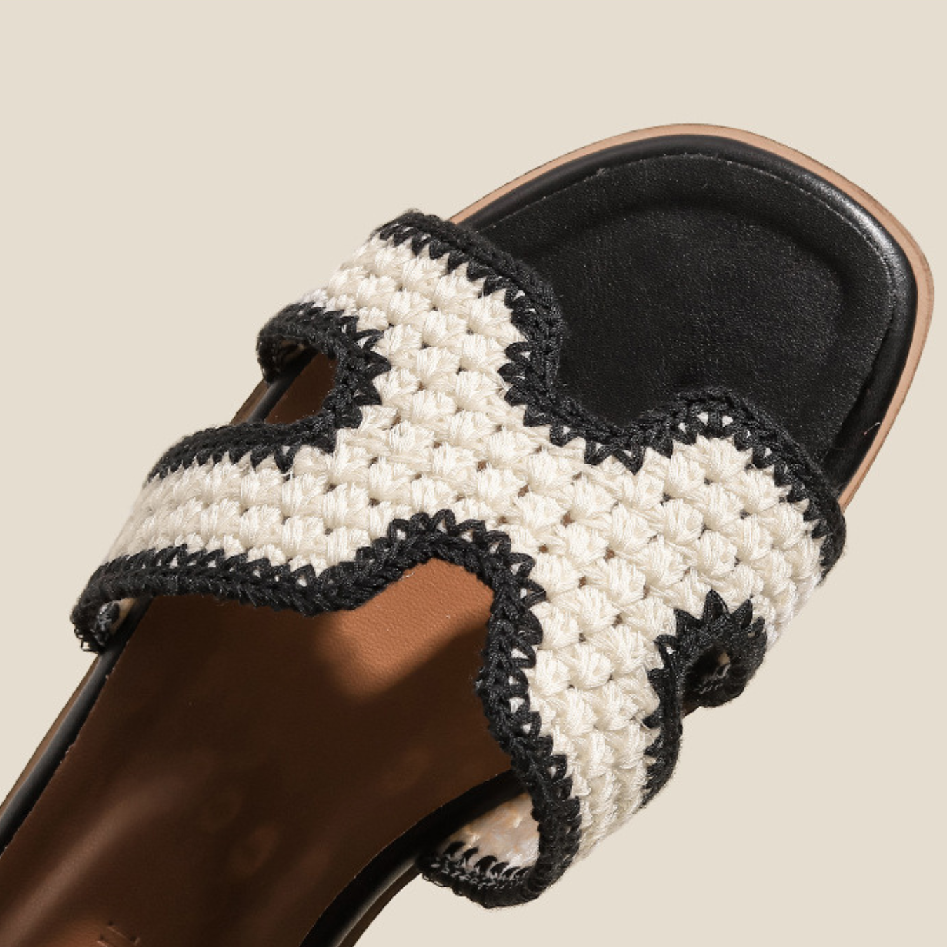 Camille Raphia – Elegante Sandalen
