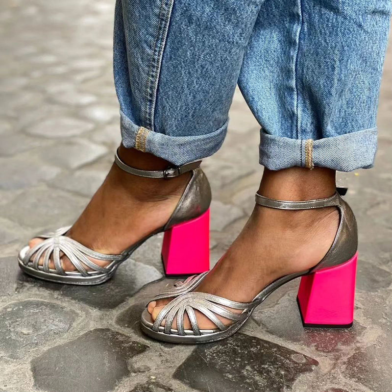 Naelle™ | Glanzende Sandalen met Dikke Zool en Elegante Gesp