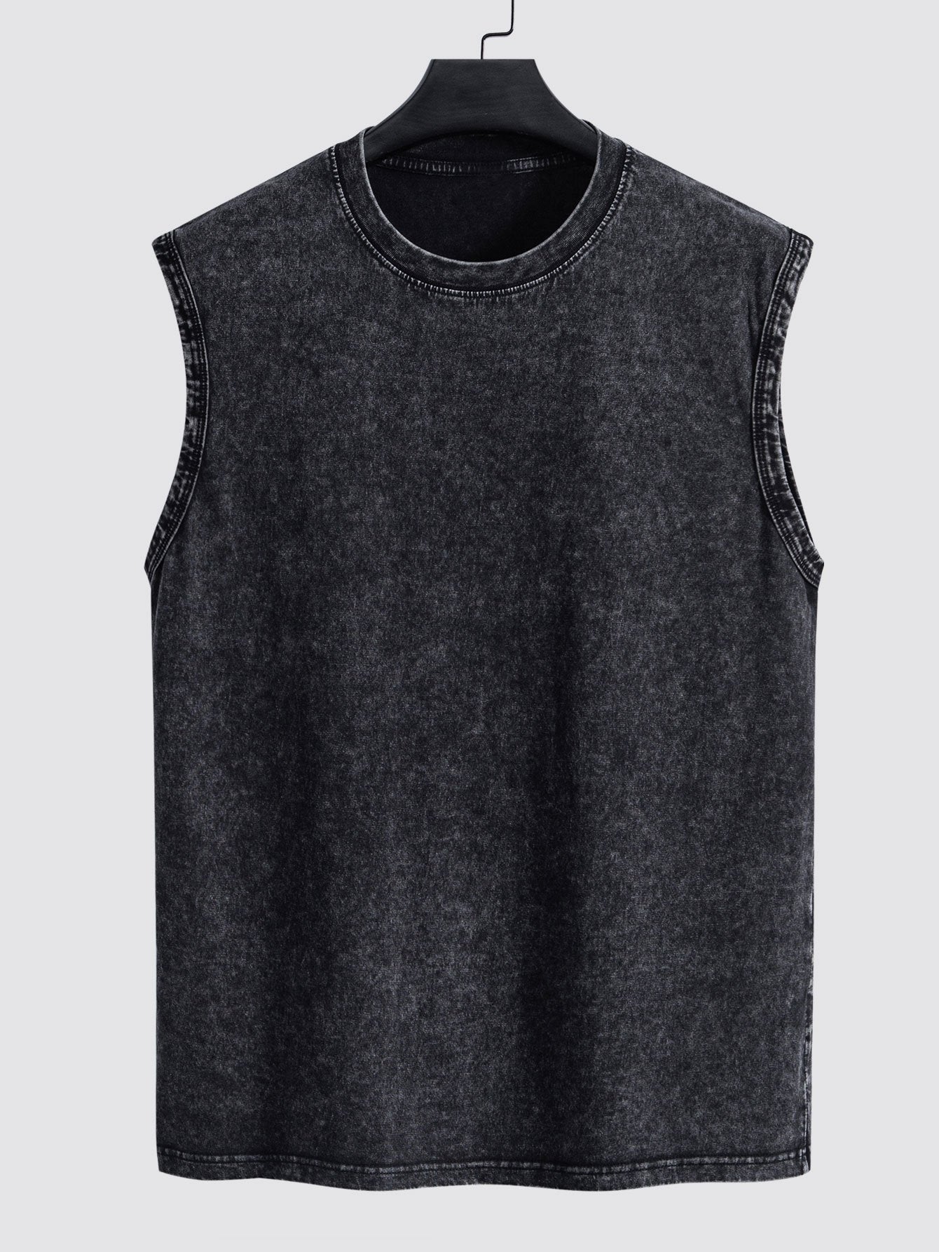 Versleten en vervaagde tanktop